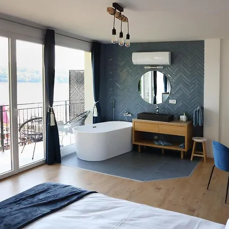 Bed & Breakfast Duna P'art Panzio *