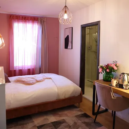 Duna P'art Panzio Kismaros