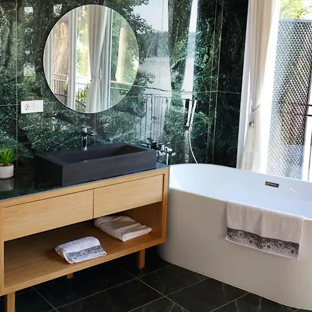 فندق مبيت وإفطار Duna P'art Panzio