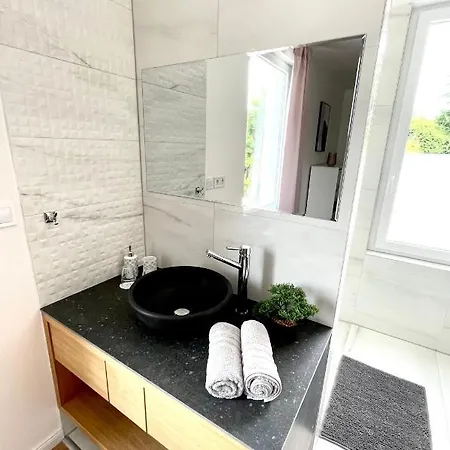 فندق مبيت وإفطار Duna P'art Panzio Kismaros