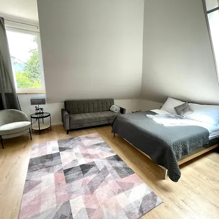 Duna P'art Panzio Kismaros