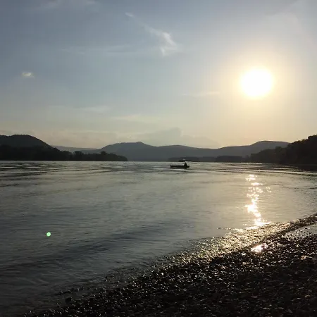 Duna P'art Panzio 4*