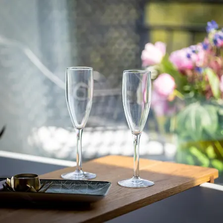 Bed & Breakfast Duna P'art Panzio