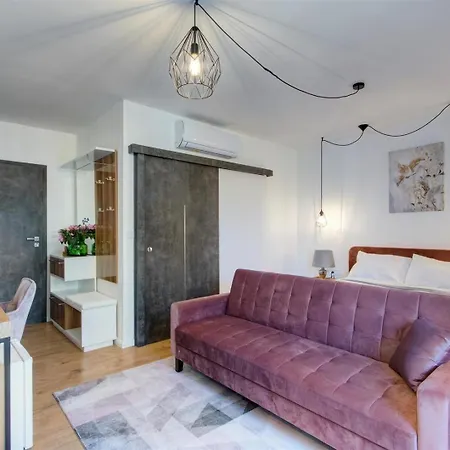 Bed & Breakfast Duna P'art Panzio *