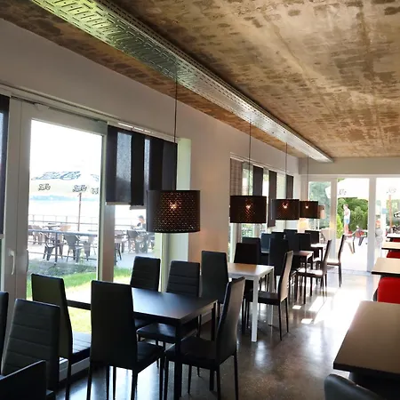 Bed & Breakfast Duna P'art Panzio Veroce